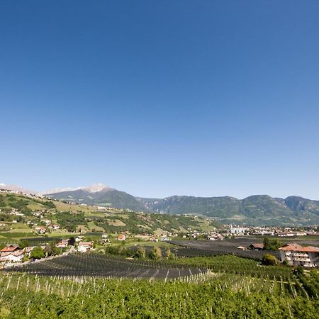 Hotel Maria Theresia Adults-Only Lagundo Esterno foto