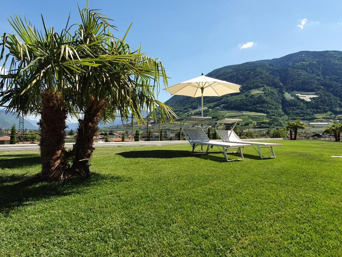 Hotel Maria Theresia Adults-Only Lagundo Esterno foto