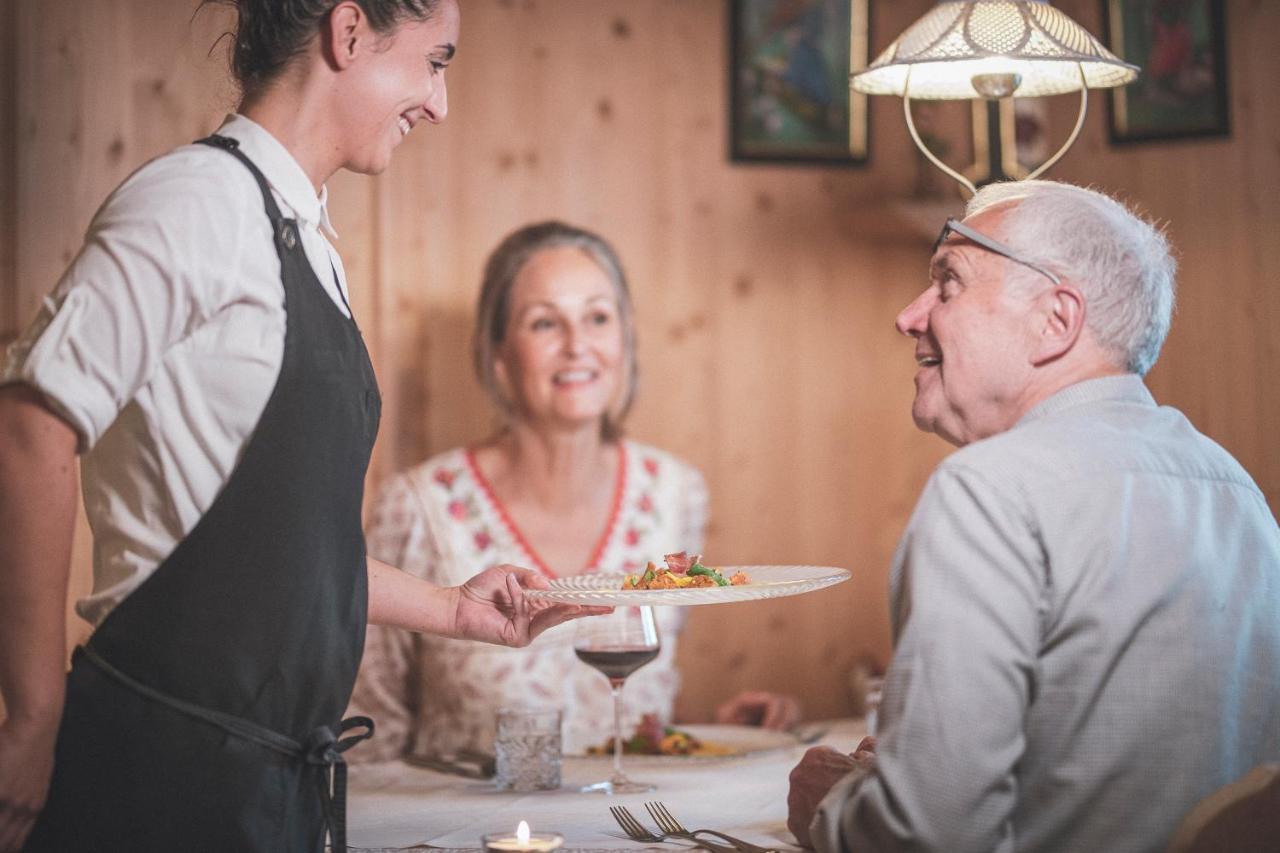 Hotel Maria Theresia Adults-Only Lagundo Esterno foto
